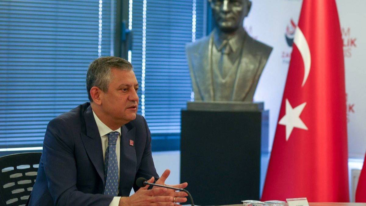 Özgür Özel, CHP Grup Kürsüsünde Veda Konuşması Yaptı